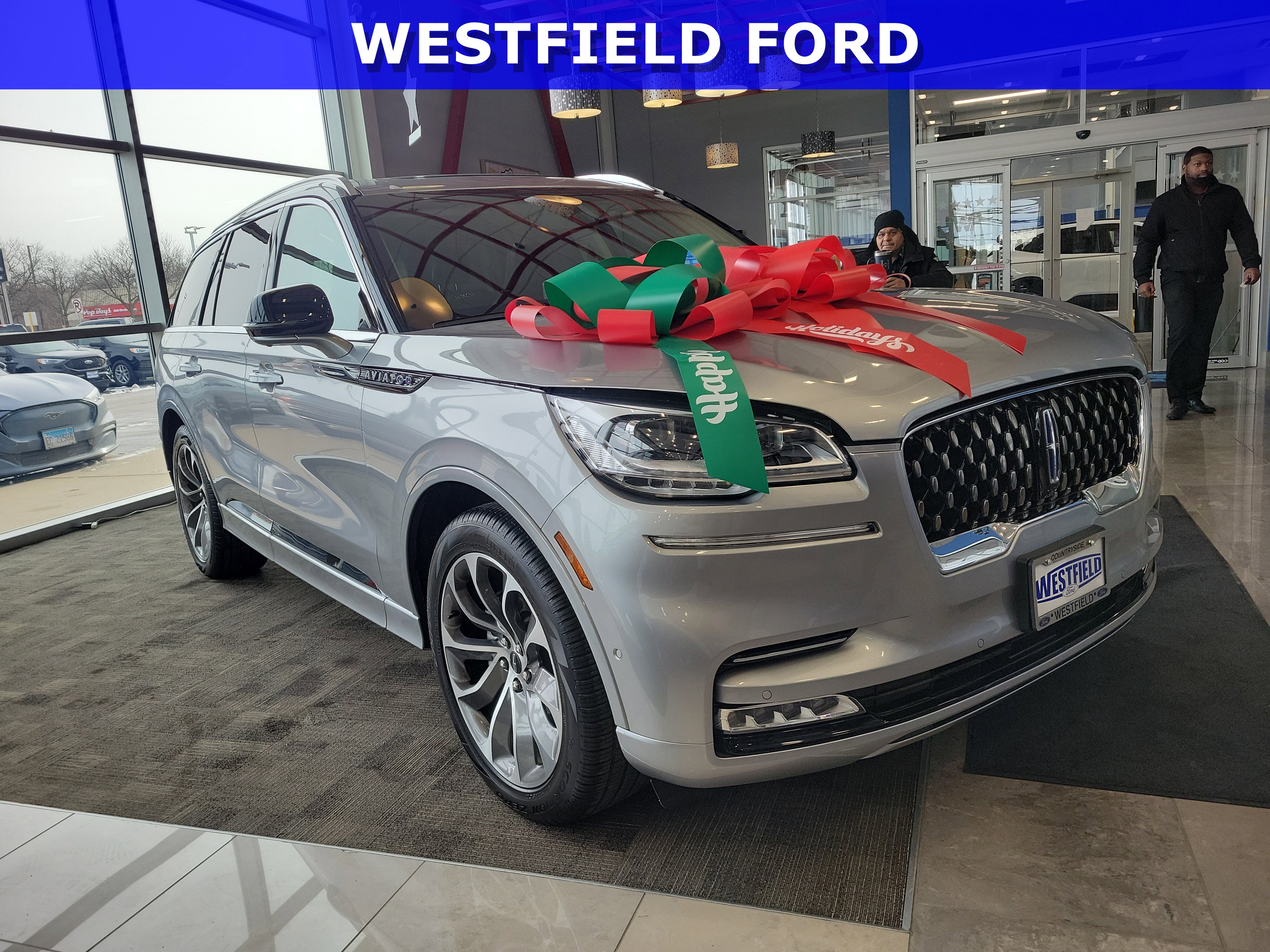 2021 Lincoln Aviator Grand Touring's photo