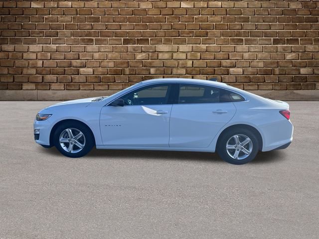 Used 2022 Chevrolet Malibu 1FL with VIN 1G1ZC5ST7NF186667 for sale in Merrill, WI