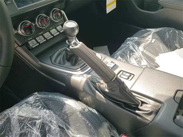 2025 Toyota GR86 Premium photo 17