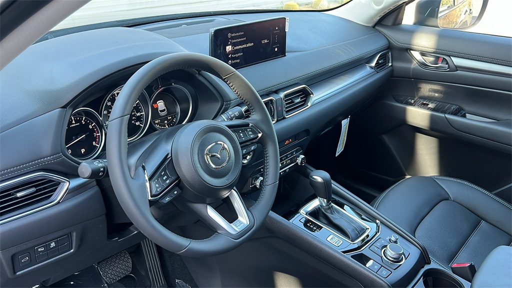 2025 Mazda CX-5 2.5 S Preferred photo 15