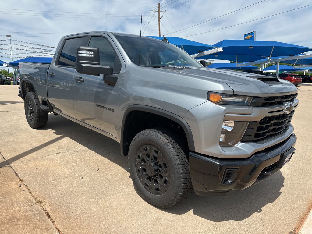 New 2024 Chevrolet Silverado 2500 HD Custom Crew Cab in Chickasha 