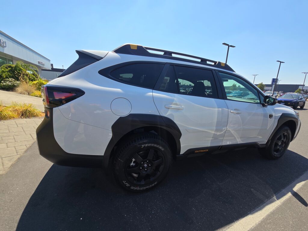 2025 Subaru Outback Wilderness photo 4