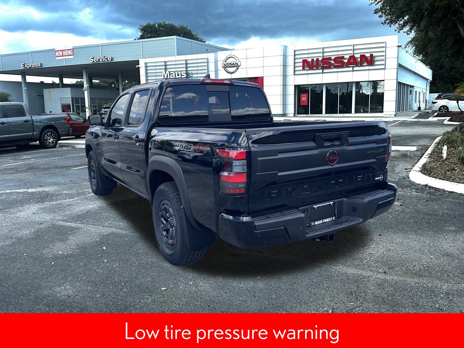 2025 Nissan Frontier PRO-4X photo 4