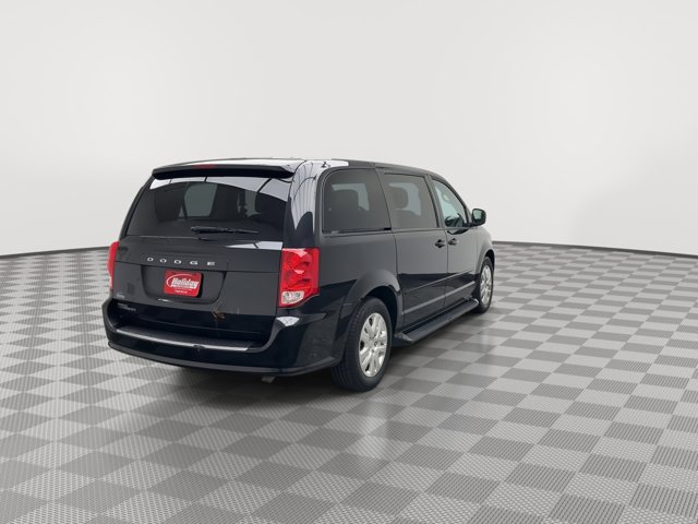 2016 Dodge Grand Caravan SE photo 26