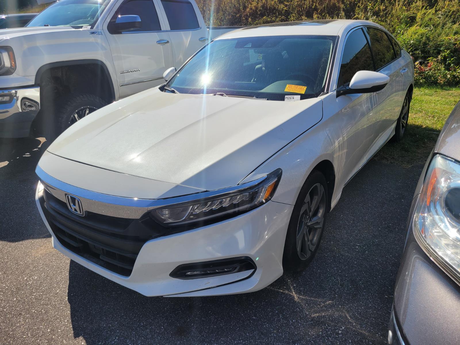 2018 Honda Accord EX-L 1.5T photo 3