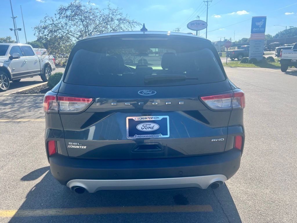 2022 Ford Escape SEL photo 42