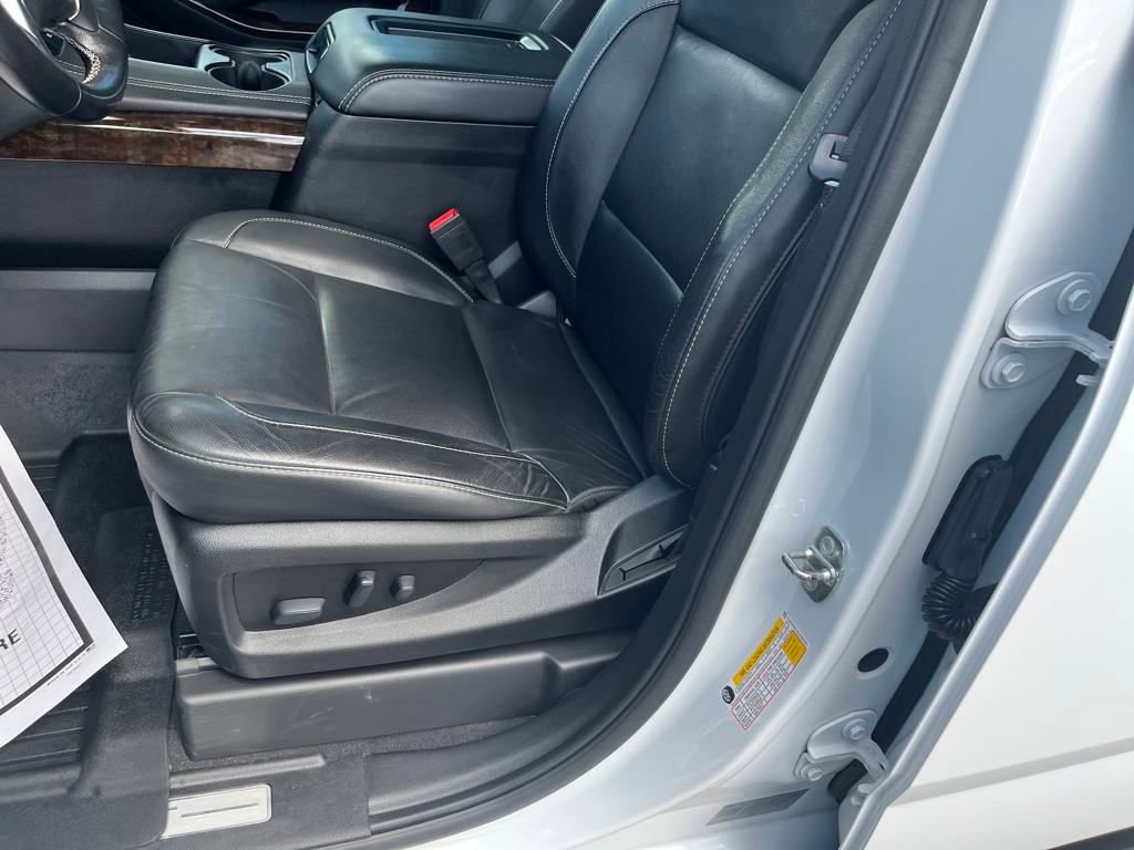 2020 Chevrolet Tahoe LT photo 21