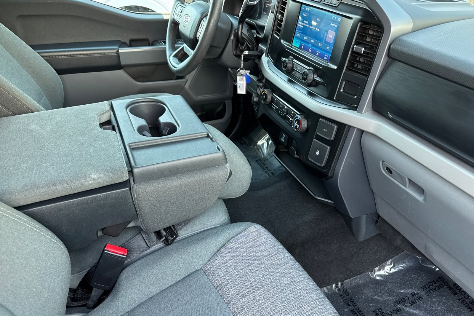 2023 Ford F-150 XLT photo 17