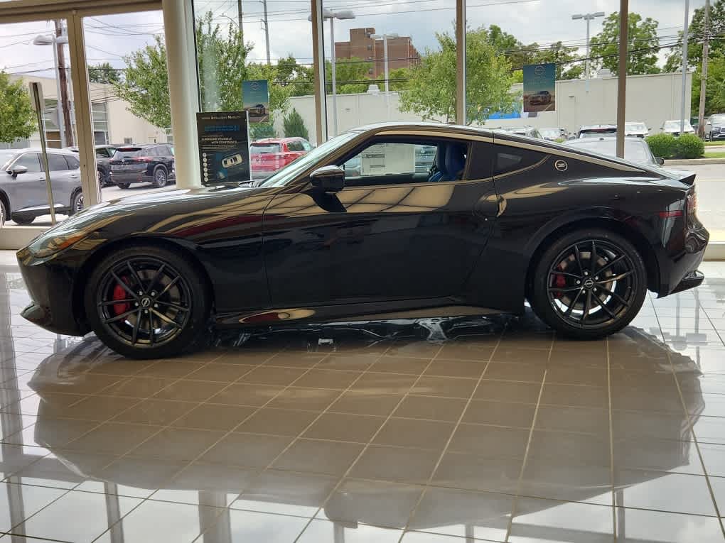 2024 Nissan Z Performance photo 5