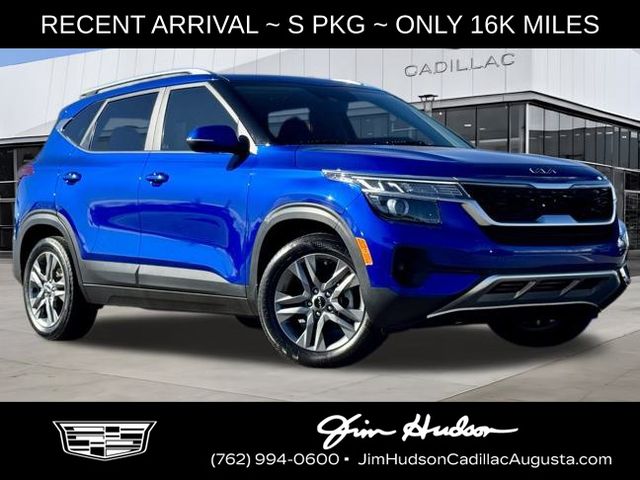 2023 Kia Seltos S's photo