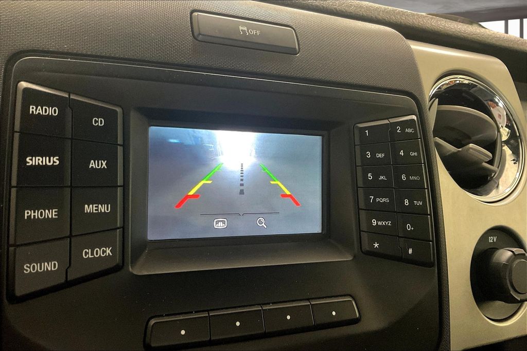 2014 Ford F-150 XLT photo 18
