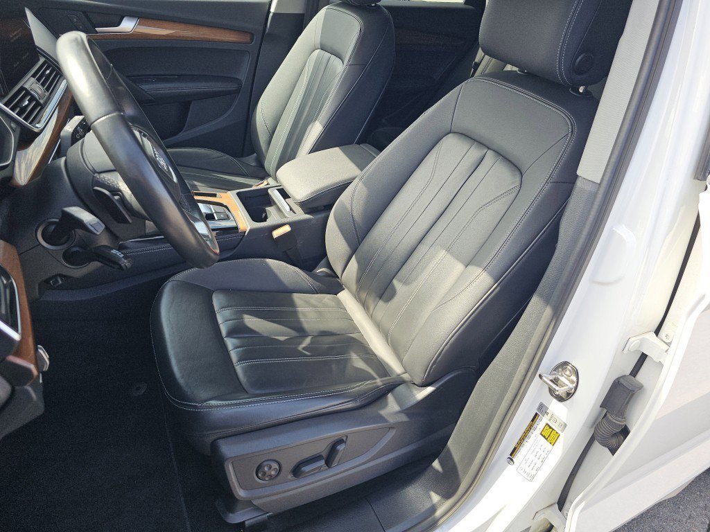 2022 Audi Q5 45 S line Premium photo 6
