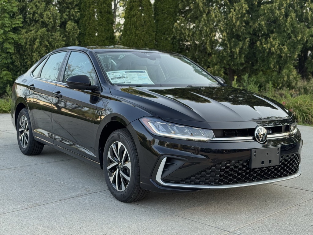 2025 Volkswagen Jetta S's photo