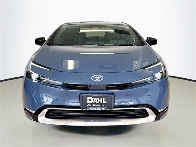 2024 Toyota Prius Prime XSE Premium photo 2