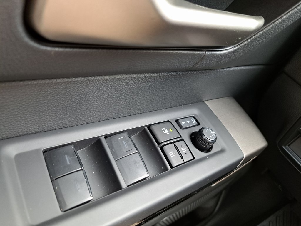 2024 Toyota Tundra Limited photo 26