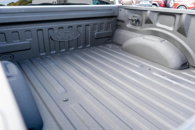 2023 Ford F-150 XLT photo 3