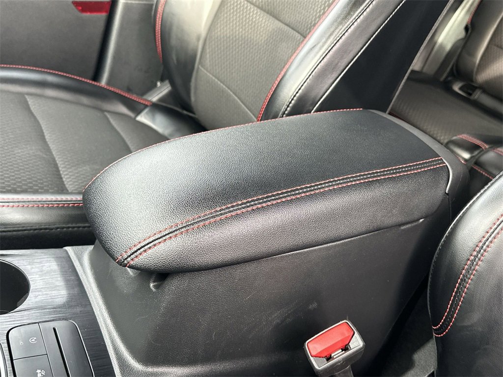 2024 Ford Escape ST-Line photo 22