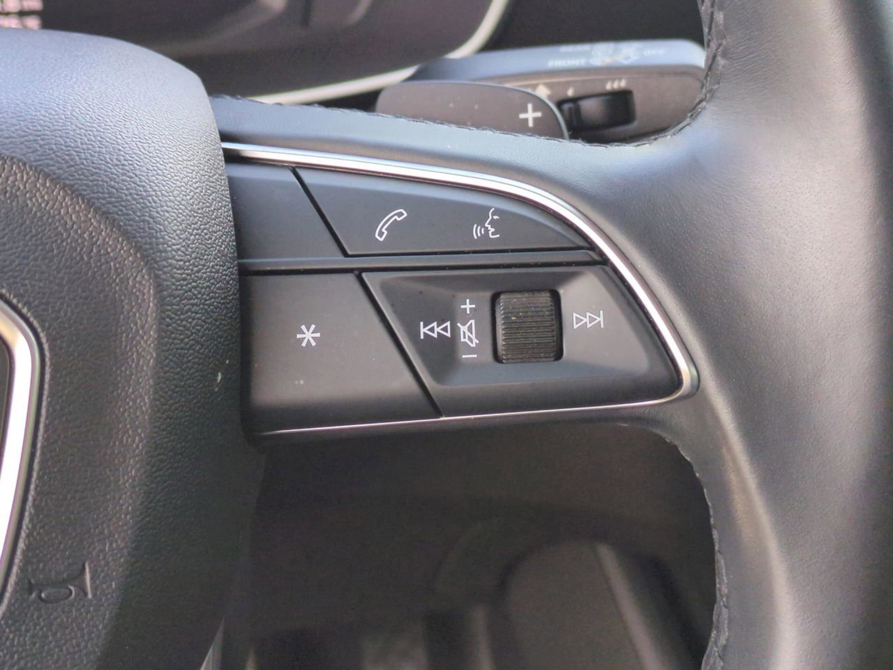 2022 Audi Q3 S line Premium Plus photo 29