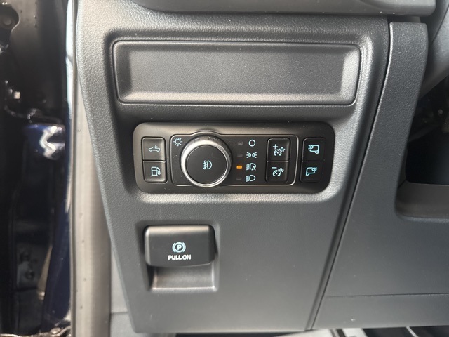 2025 Ford F-150 XLT photo 18
