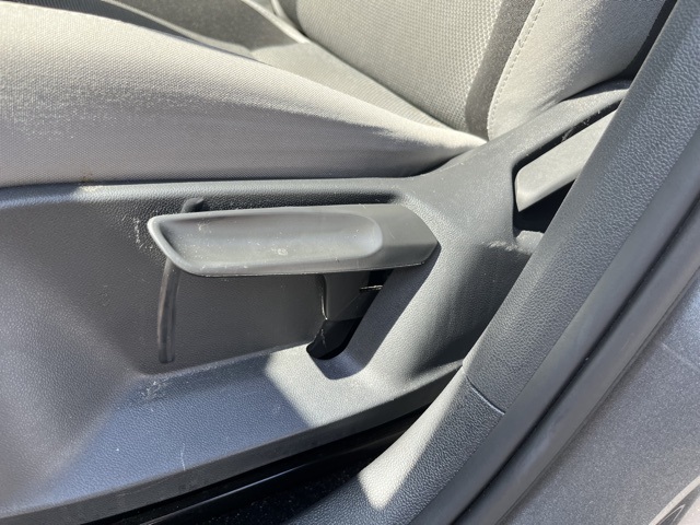 2023 Volkswagen Taos S photo 29