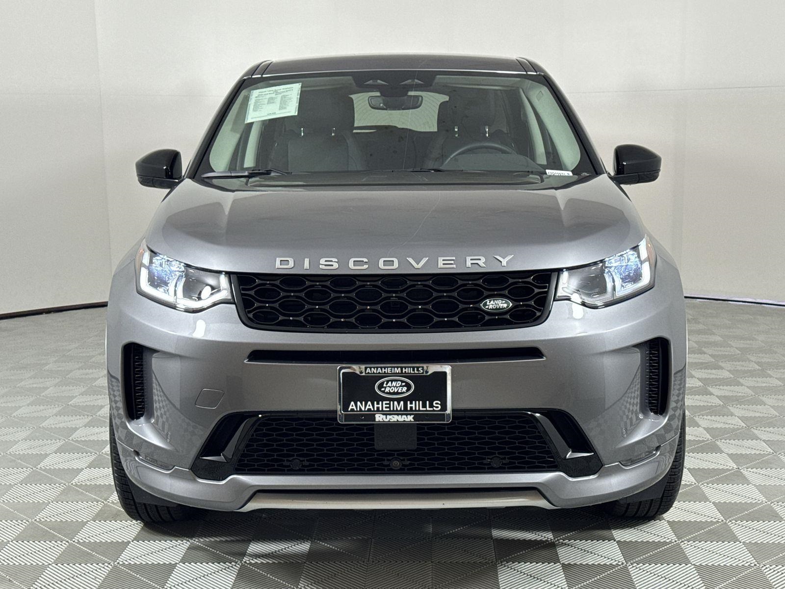2025 Land Rover Discovery Sport S photo 8