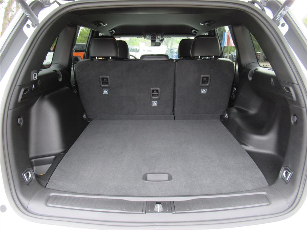 2025 Jeep Grand Cherokee Altitude photo 24