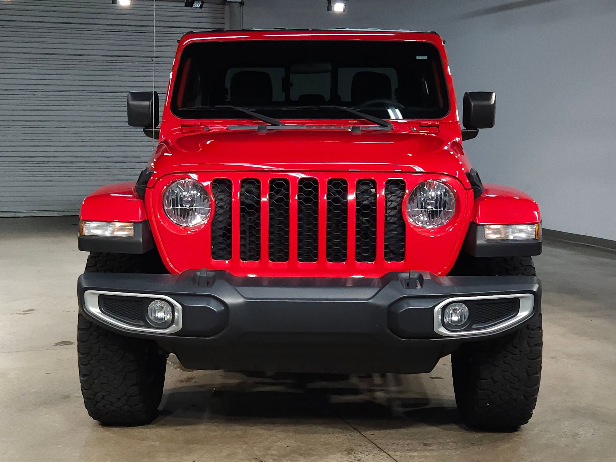 Used 2023 Jeep Gladiator Sport S with VIN 1C6HJTAG5PL547911 for sale in Little Rock
