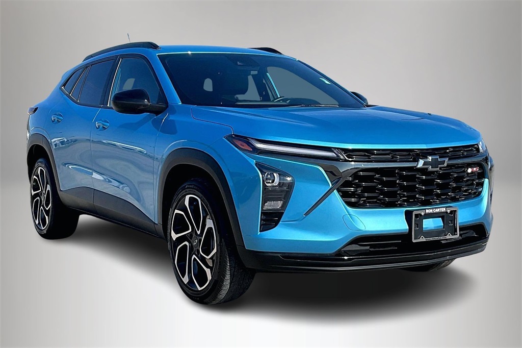 2025 Chevrolet Trax RS's photo