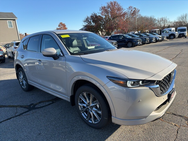 2025 Mazda CX-5 S Premium Plus package's photo