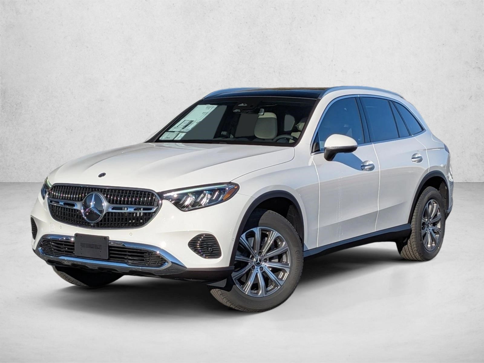 2026 Mercedes-Benz GLC Base's photo