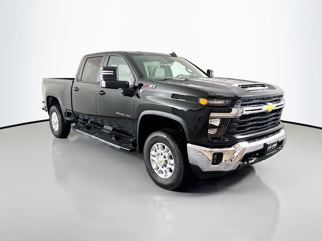 2026 Chevrolet Silverado HD LT's photo