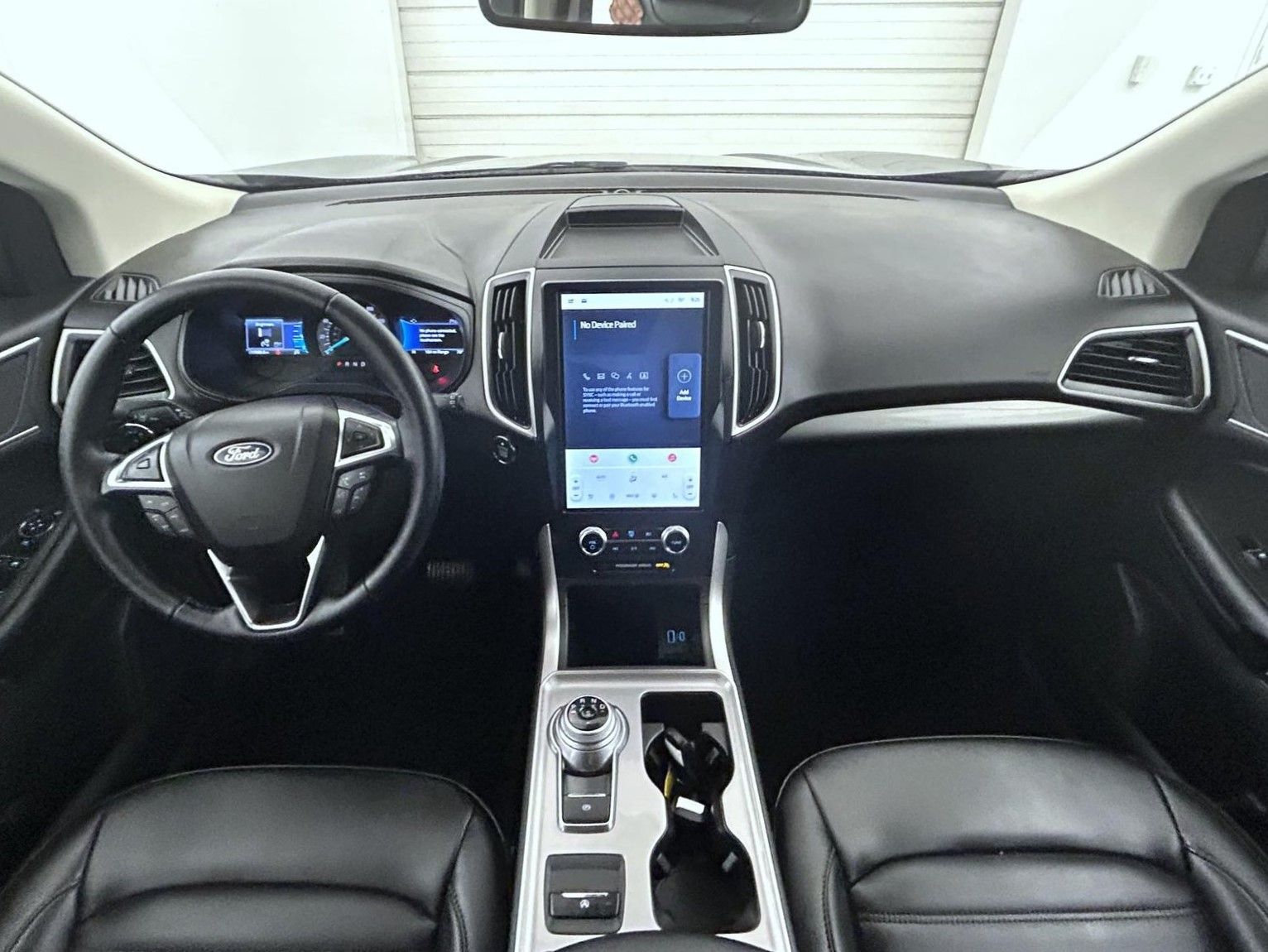 2023 Ford Edge SEL photo 13