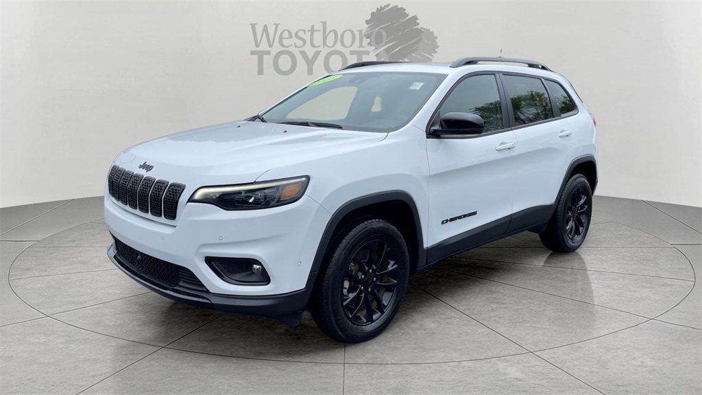 2023 Jeep Cherokee Altitude photo 2