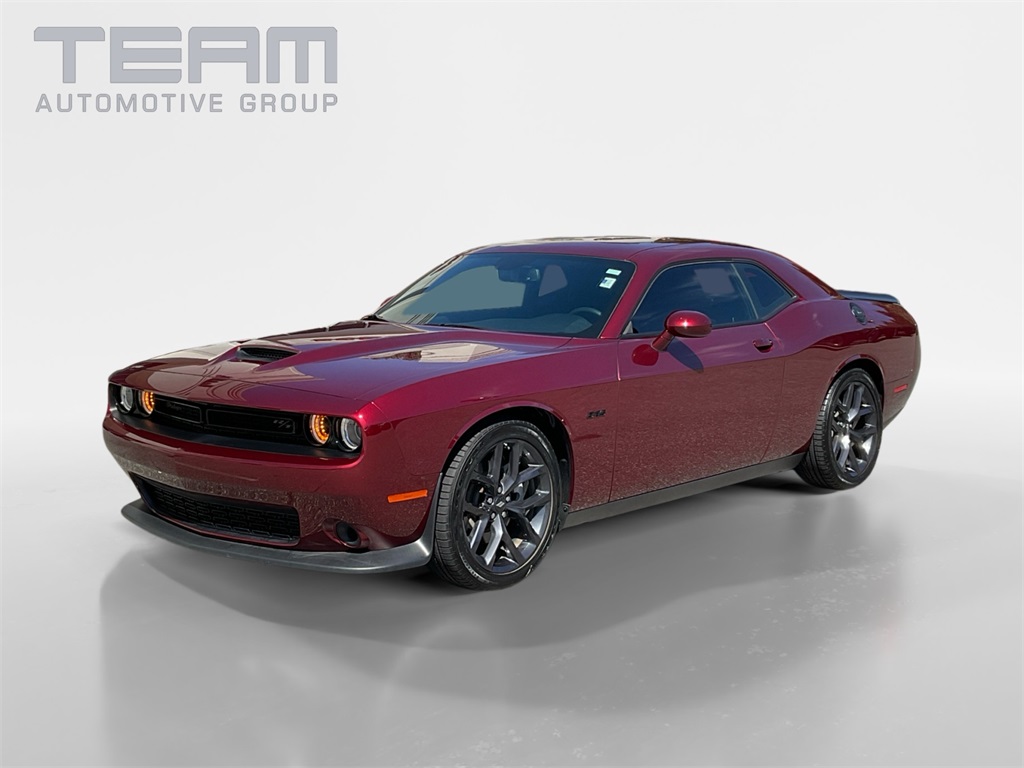 2023 Dodge Challenger R/T photo 3