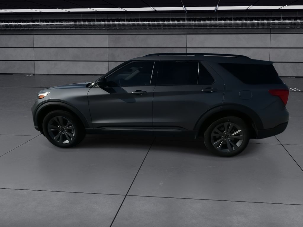 2023 Ford Explorer XLT photo 4