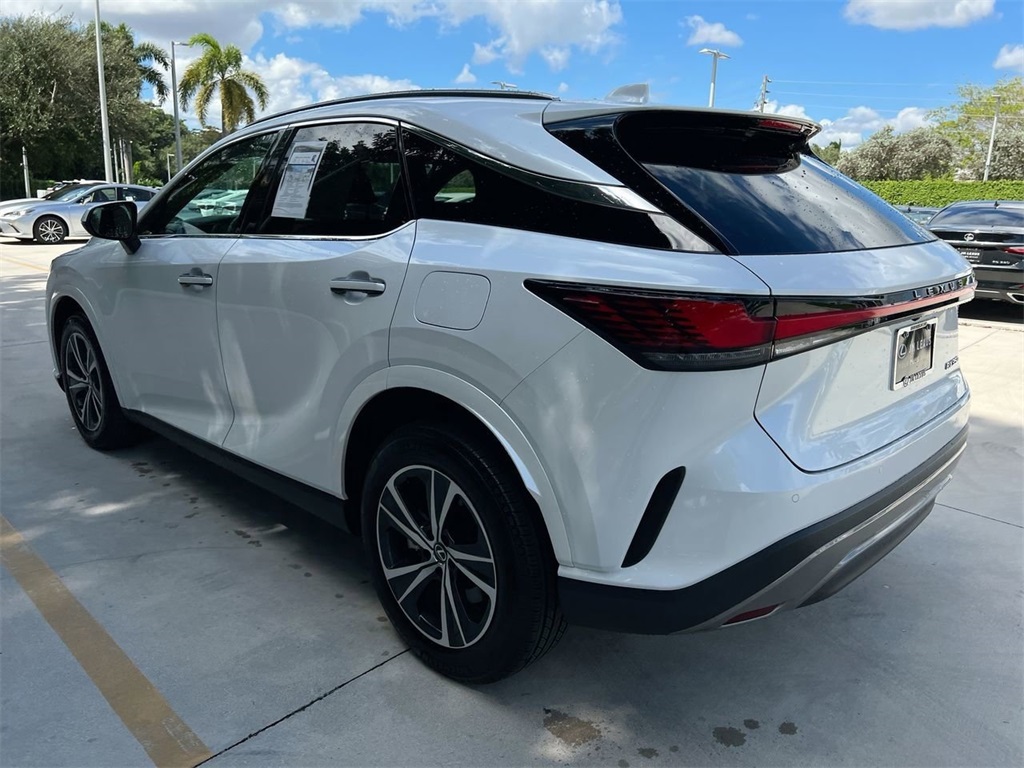 2024 Lexus RX 350 Premium photo 4
