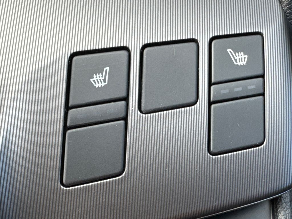2026 Kia Sportage EX photo 30