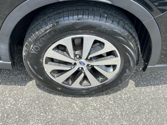 2022 Subaru Outback Premium photo 5