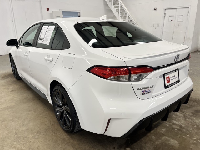2023 Toyota Corolla SE photo 4