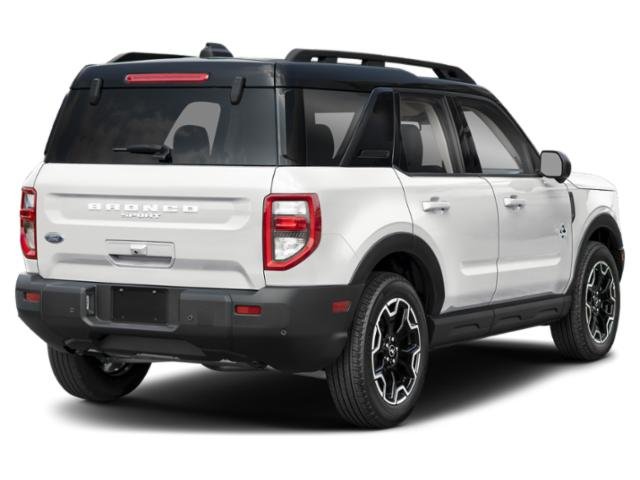 2025 Ford Bronco Sport Outer Banks photo 2