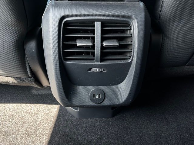 2025 Ford Mustang Mach-E Select photo 32