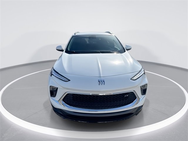 2026 Buick Encore GX Sport Touring photo 3