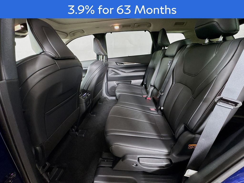 2026 Infiniti QX60 Luxe photo 23