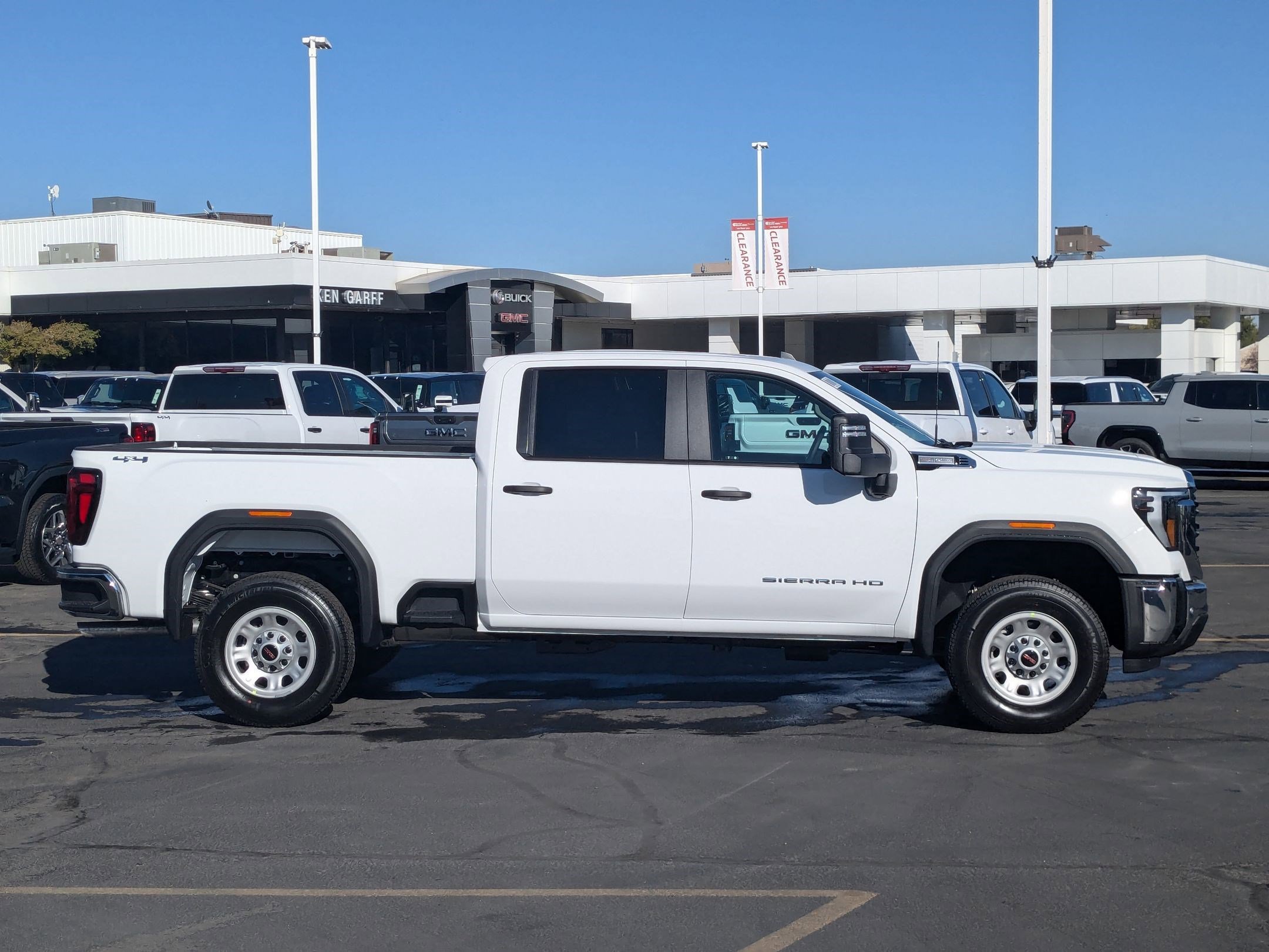 2025 Gmc Sierra 3500 HD Pro photo 2