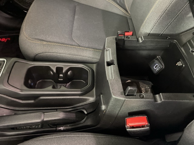 2024 Jeep Wrangler Sport S 4xe photo 29