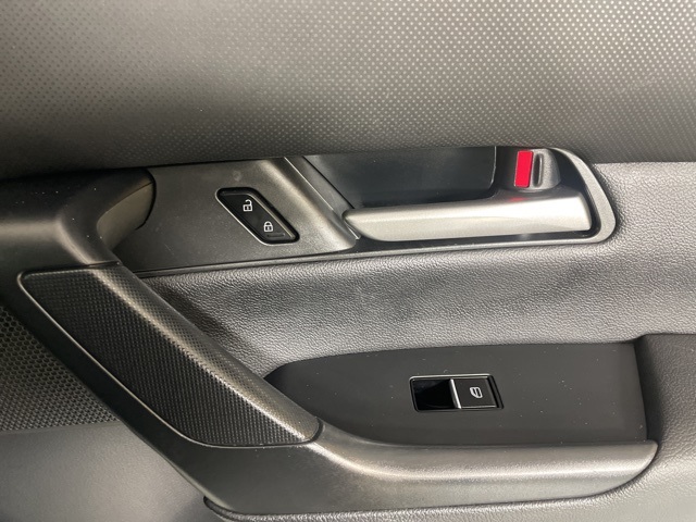 2024 Mazda CX-50 2.5 S Preferred photo 11
