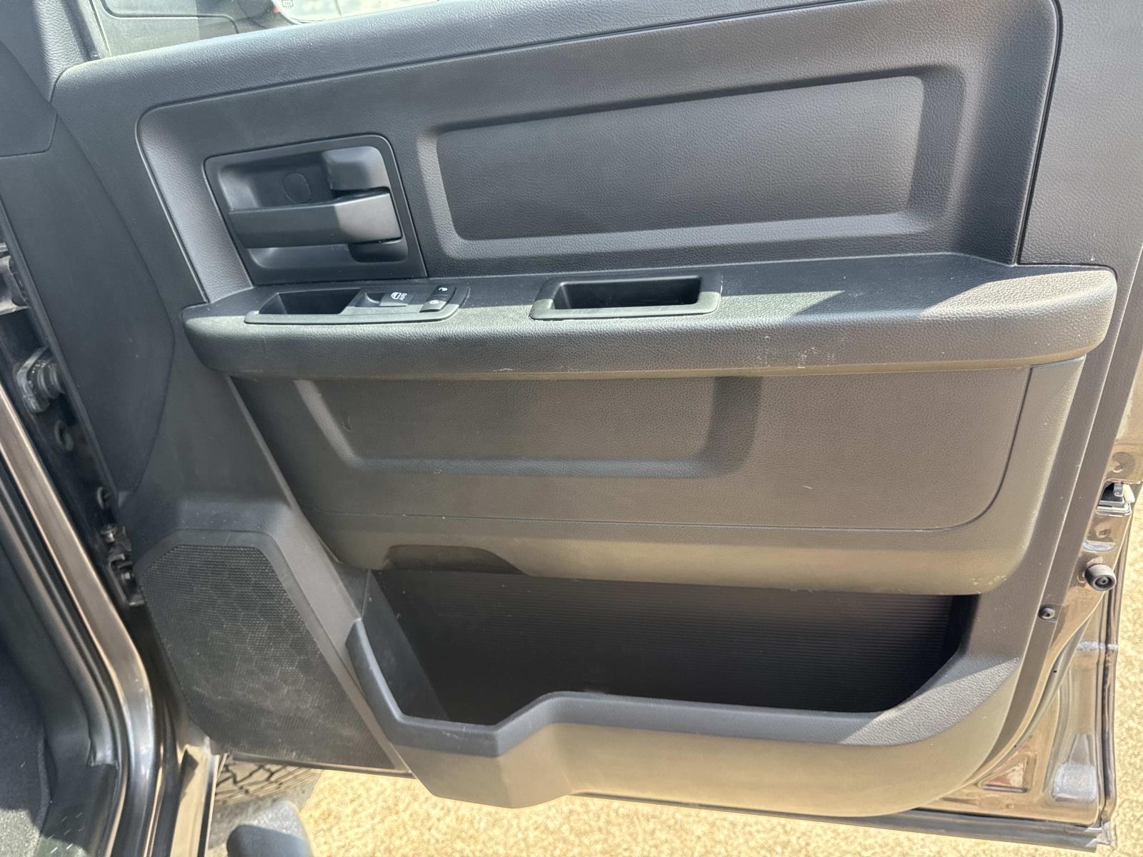 2018 Ram 2500 Tradesman photo 12