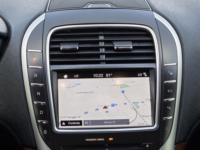 2016 Lincoln MKX Reserve photo 13