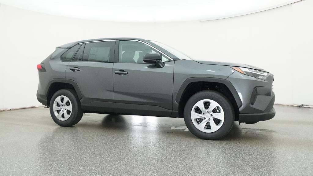 2025 Toyota RAV4 LE photo 24