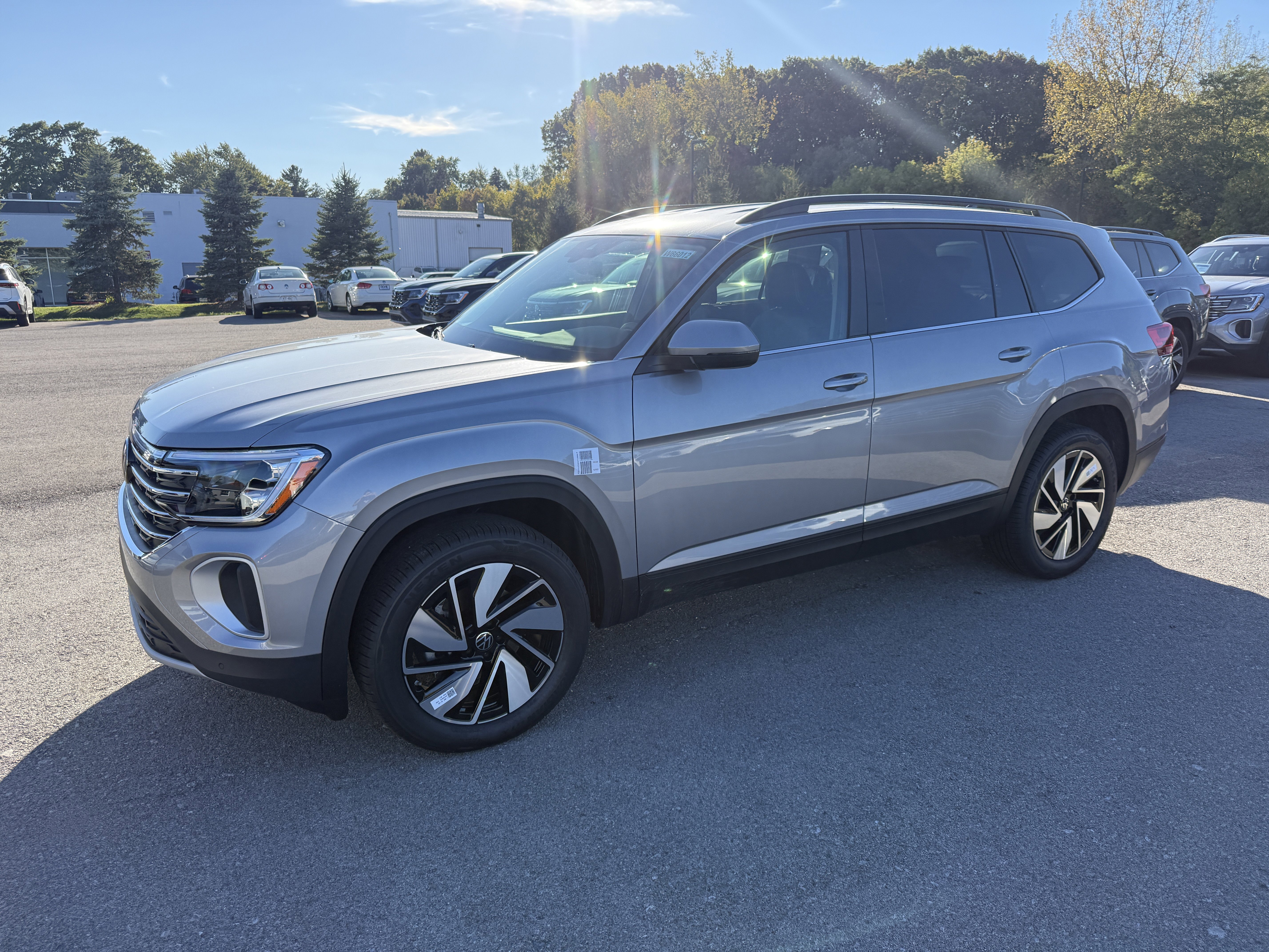 2026 Volkswagen Atlas SE w/Tech's photo